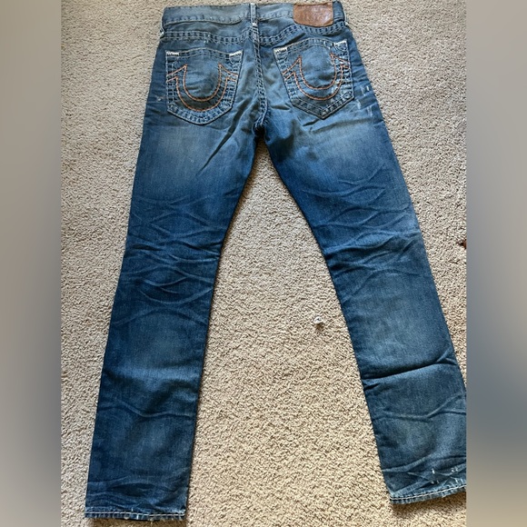 True Religion - Picture 3 of 6